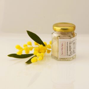 Squirrel Gully Saffron and Muntrie Berry Sherbet